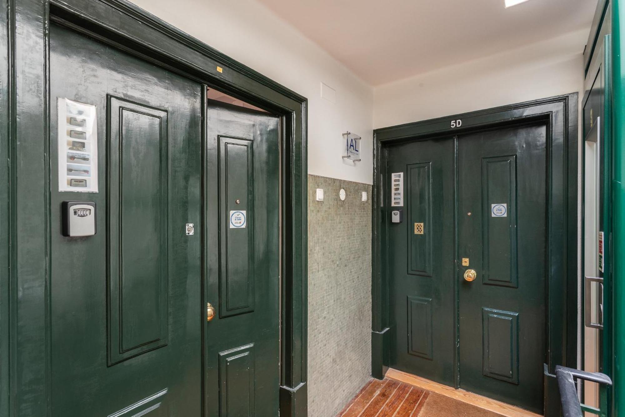 Santa Justa 24 Lisbon Downtown Apartamento Quarto foto